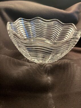 Vintage Duncan and Miller Crystal Caribbean Serving  Bowl gorgeous scallop top